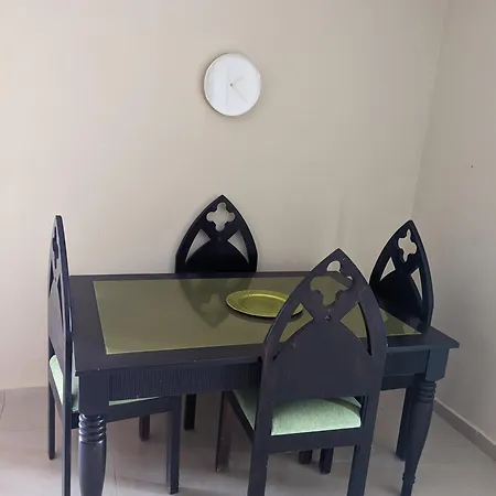 M & L Shared Apartment-2